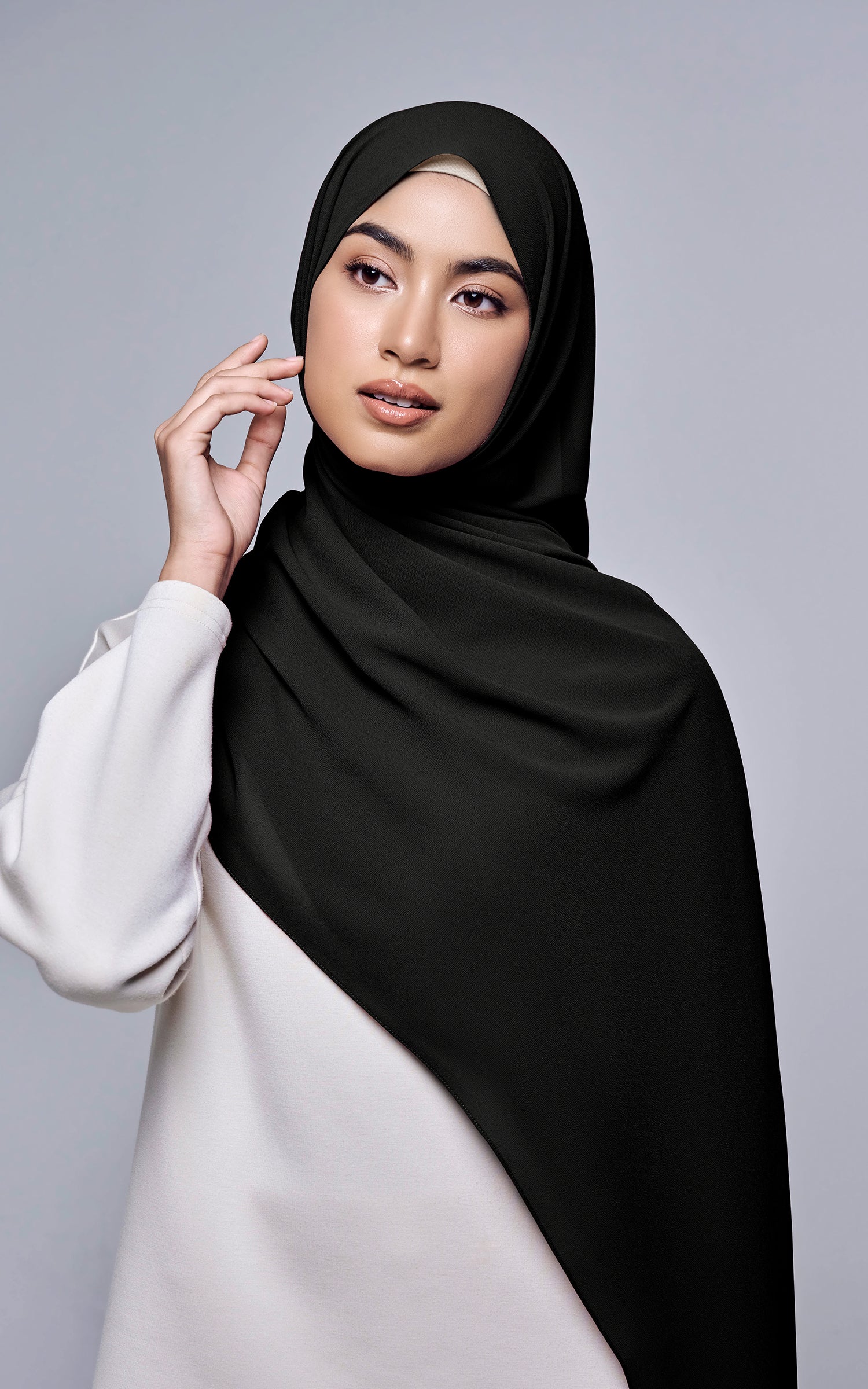 Basic Essential (BOUTIQUE)