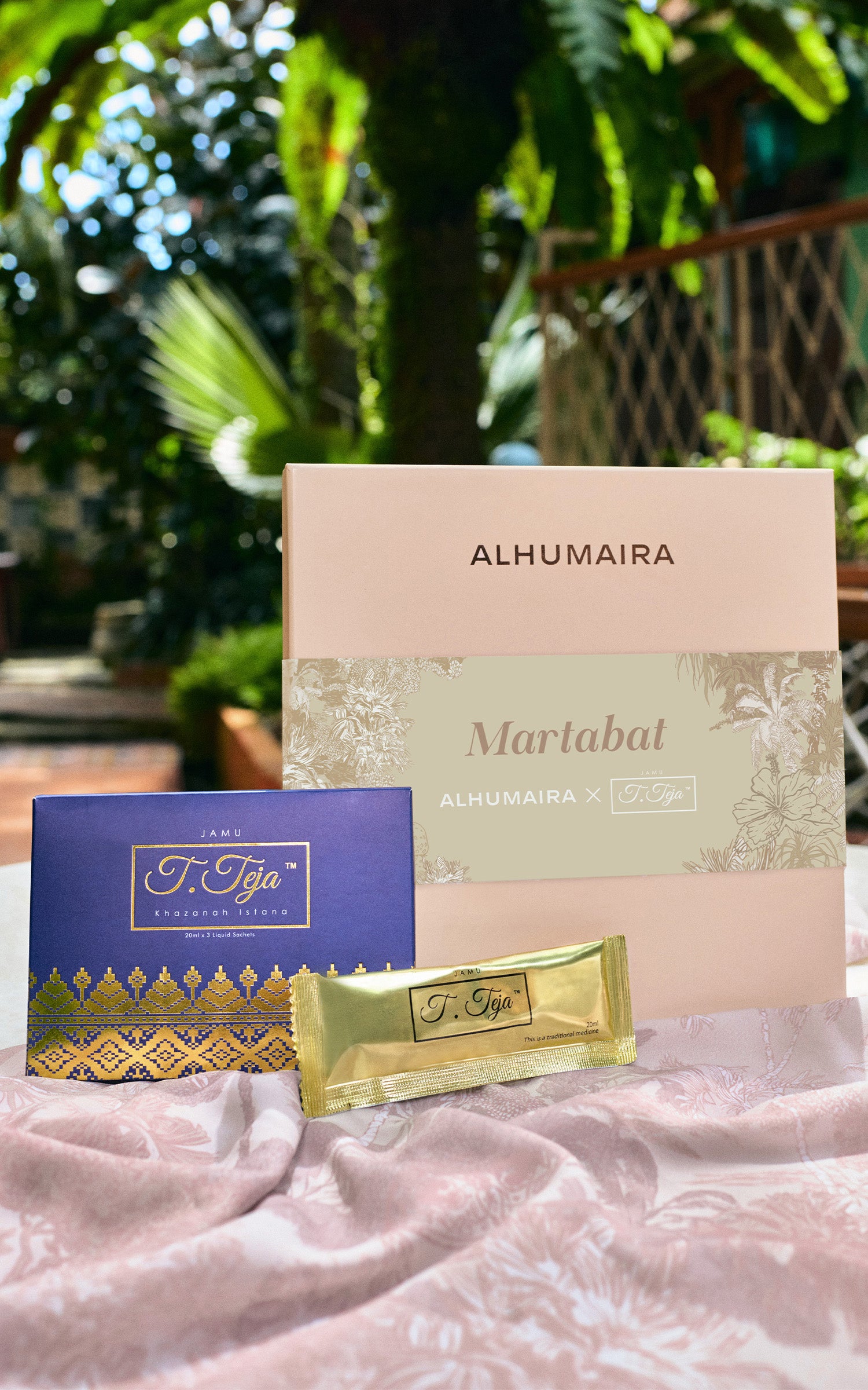 Martabat in Biru Telang
