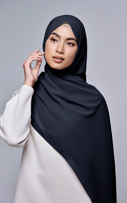 Basic Essential (BOUTIQUE)