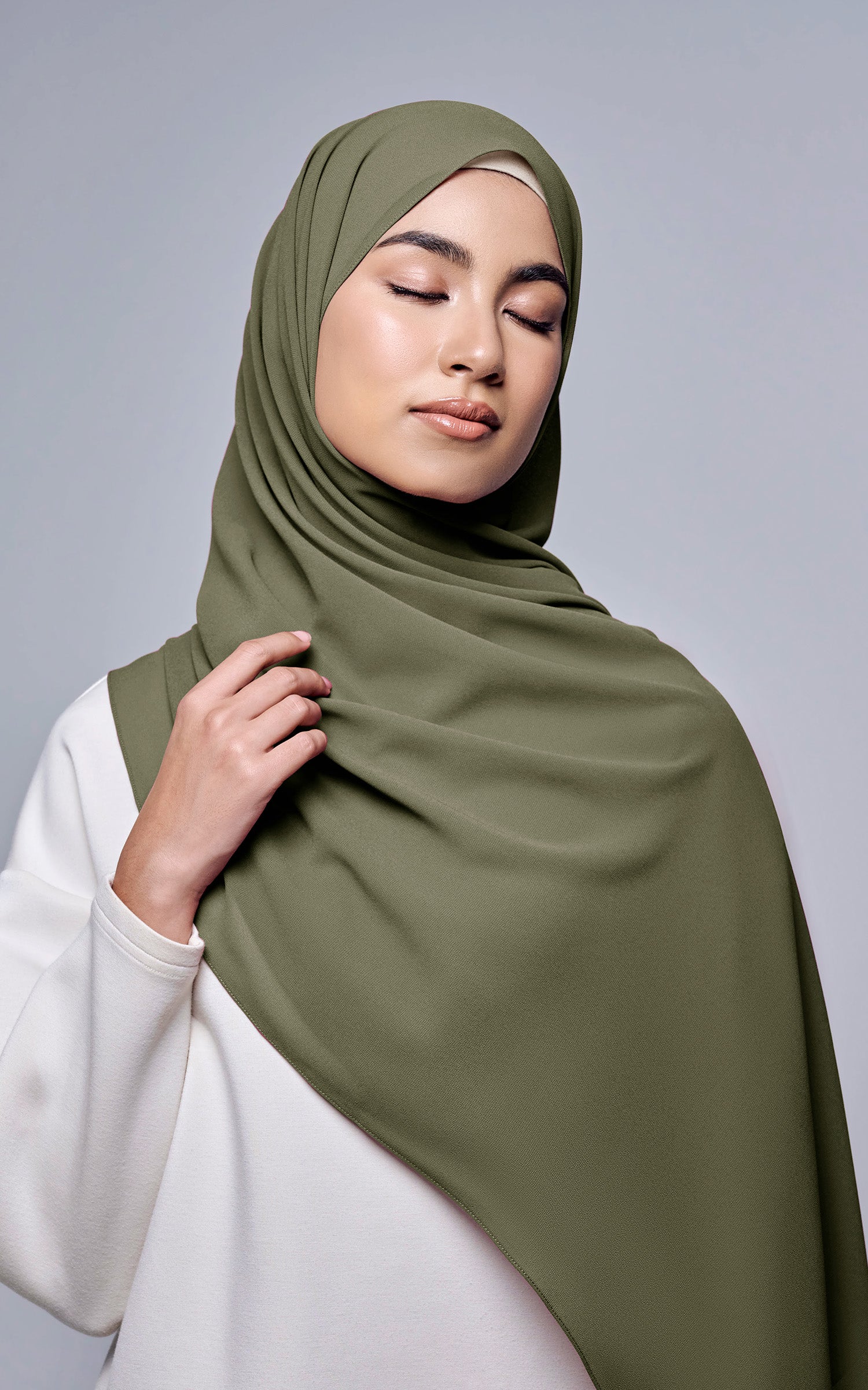 Basic Essential (BOUTIQUE)