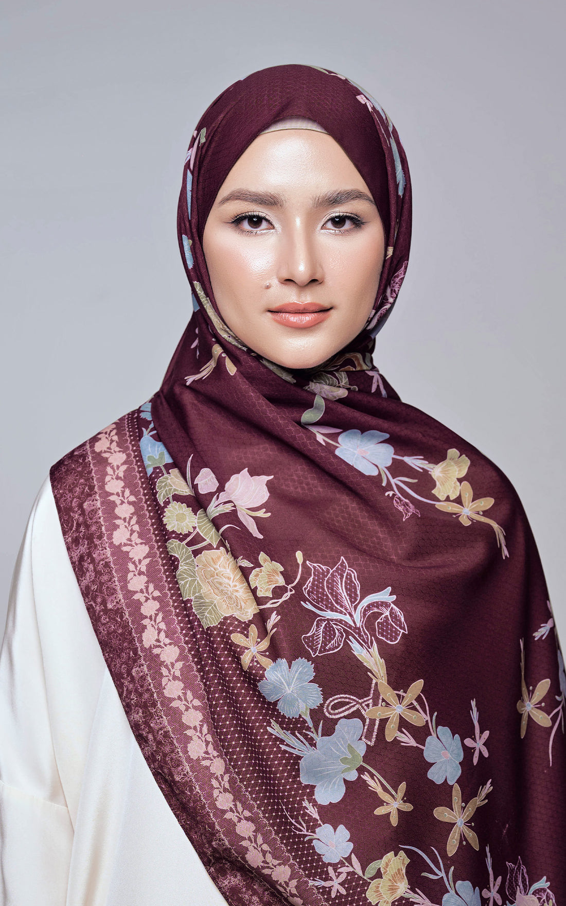 Sisipan Seri in Rona Delima