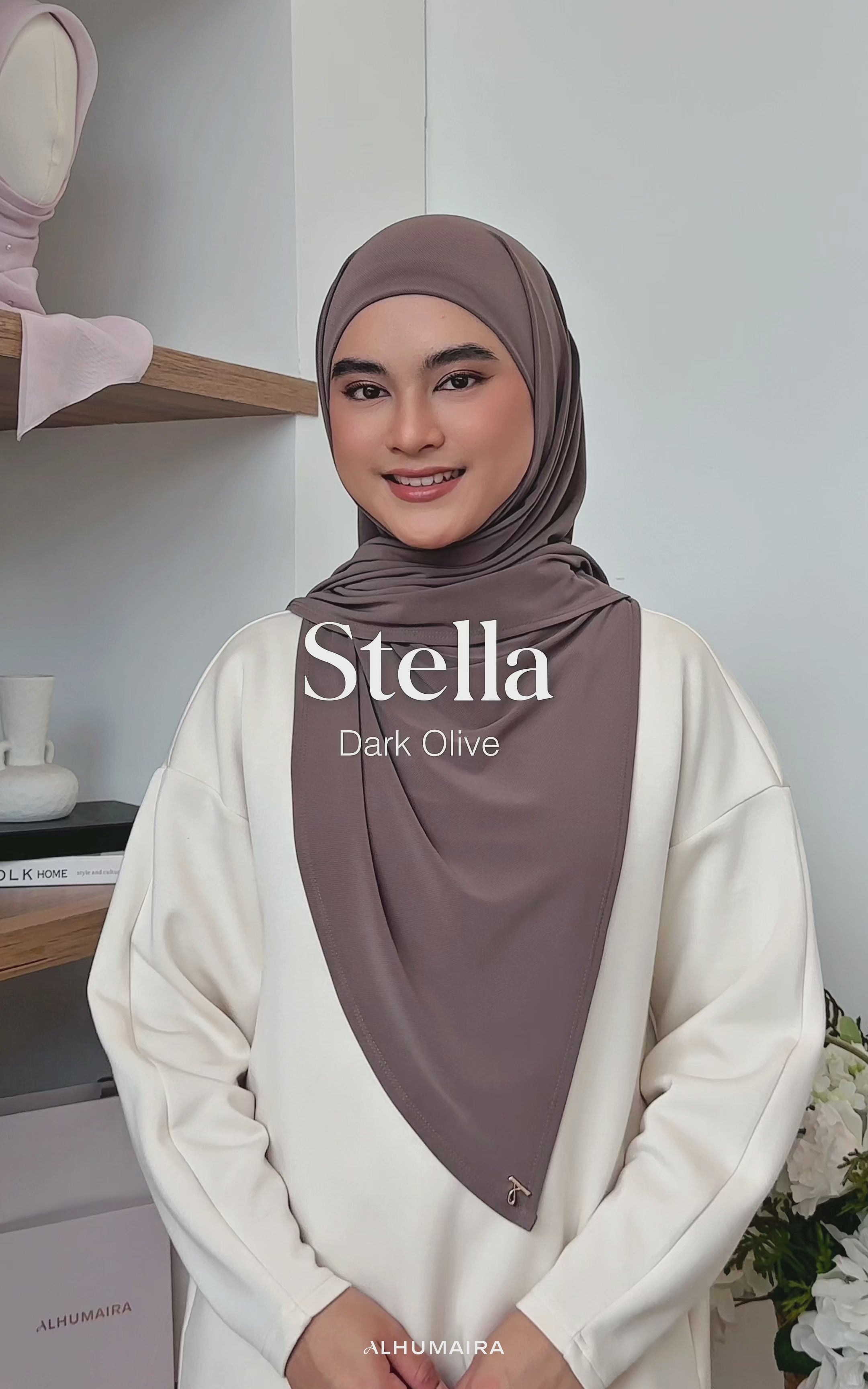 #color_pale-khaki